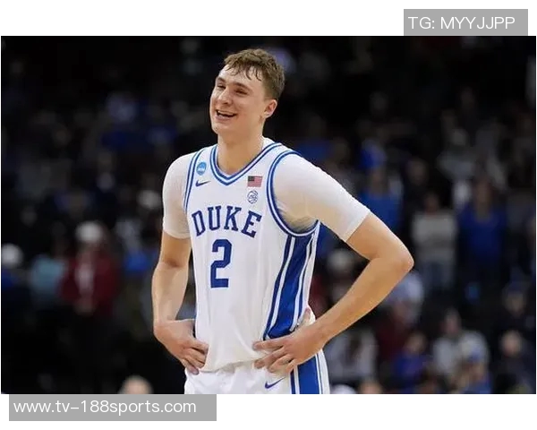 弗拉格首次经历关键时刻坐替补席感谢教练理解并反思个人表现