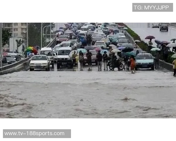 武汉三镇逆袭保级却难掩困境成为联赛搅局者的背后故事