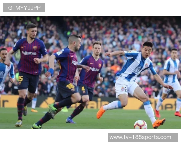 全靠队友支援迪文岑佐表现平平却助球队取得大胜