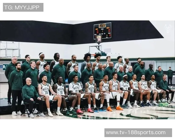 名记曝开拓者掌握雄鹿未来首轮选秀权欲借此交易字母哥增强阵容实力